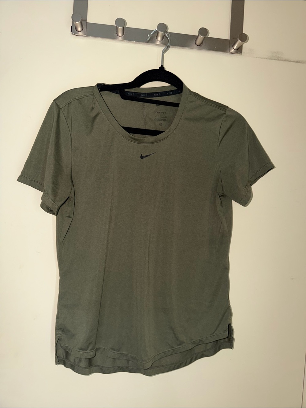 Nike Men’s Dri-FIT Olive Green Short Sleeve Training Shirt